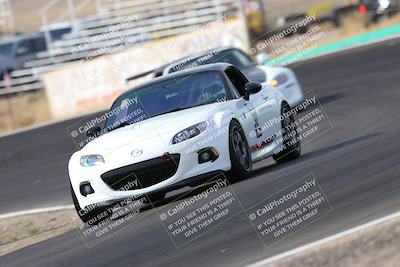 media/Nov-04-2023-Team Topak Racing (Sat) [[3ea126884b]]/Inter low 2/session 2 turn 4b/
